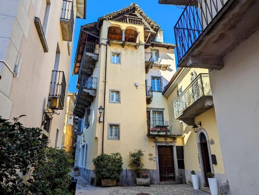 Romantic 5Vie Capis Domodossola Exterior photo